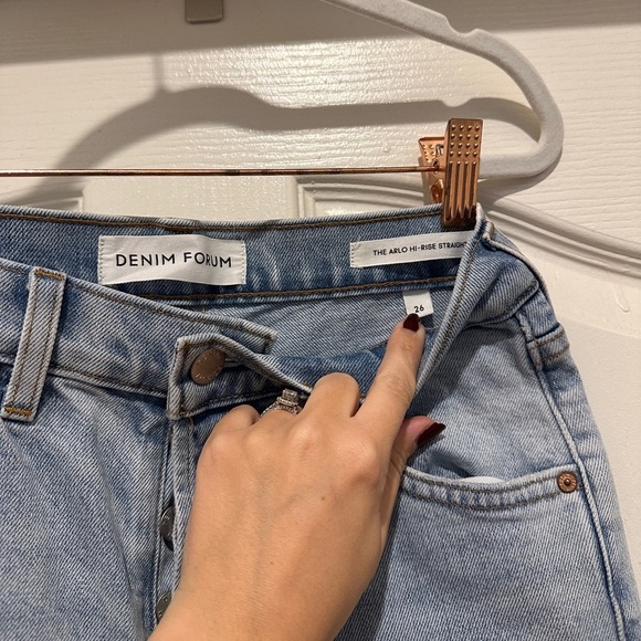 Aritzia Denim Forum The Arlo High Rise Straight Jeans - Picture 7 of 9